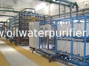 Automatic Reverse Osmosis Water Treatment Plant High Performance With PLC Control Box
